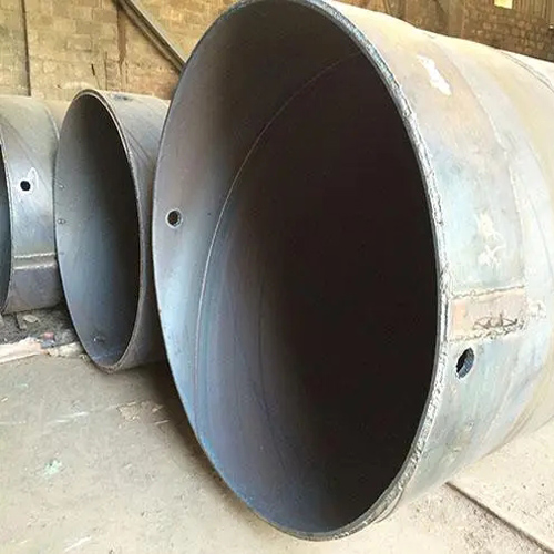 甘孜钢护筒的生产工艺主要包括以下步骤